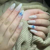 خدمات کاشت ناخن|خدمات آرایشگری و زیبایی|شیراز, شهرک فرزانگان|دیوار