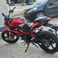 بنلی ۱۵۰ مدل ۱۴۰۰