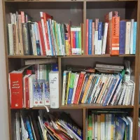 کتابخانه کاملا نو و سالم ام دی اف طرح چوب