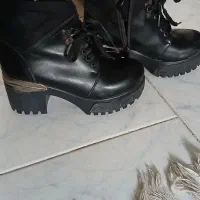 نیم بوت|لباس|اندیشه, اندیشه فاز ۴|دیوار