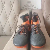 کفش چمن در حد نو|کیف، کفش، کمربند|نیشابور, شهرک بسیج|دیوار