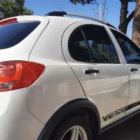 خودرو کوییک R سند سفید