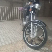 هوندا پیشتاز 200|موتورسیکلت|قائن, |دیوار