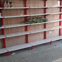 پالت، قفسه،استند،ترازو، پرده نایلونی و میز|فروشگاه و مغازه|اندیشه, اندیشه فاز ۳|دیوار