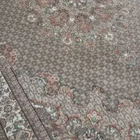 یک تخته فرش ۹ متری زمرد مشهد