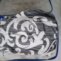 دو عدد رو فرشی کشدار ۶ متری و یک عدد ۹ متری