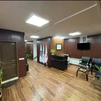 ۳۰۰ متر ویلایی /۶ اتاق / ورودی از اصلی و کوچه/ شیک|اجارهٔ خانه و ویلا|تهران, سیمای ایران|دیوار