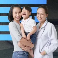 مراقبت از کودک و انجام امور منزل