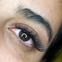 خدمات و آموزش کاشت مژه واکستنشن ولیفت مژه و ابرو|خدمات آرایشگری و زیبایی|اصفهان, بیدآباد|دیوار
