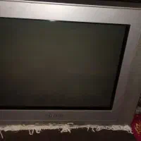 تلوزیون رنگی سالم وتمیز