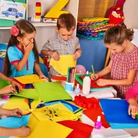اشتغال به کار در مهد و پیش دبستانی