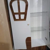 کمد کودک کاملا سالم و تمیز