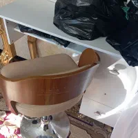 وسایل شخصی، آرایشی بهداشتی|آرایشی، بهداشتی، درمانی|ربط, |دیوار