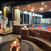 سری زن قهوخونه وسط کار