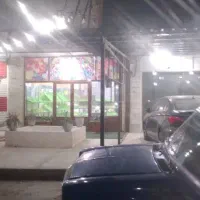 اجاره 2 دهنه مغازه 70 و 80 متری بر بلواراصلی