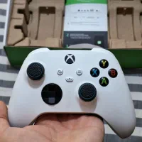 ایکس باکس سری اس همراه با جایگاه شارژ دسته|کنسول، بازی ویدئویی و آنلاین|کرج, فاز ۴ مهرشهر|دیوار