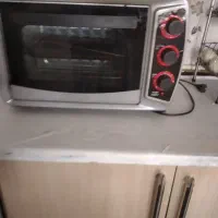 توستر در حد نو  رنگ سلیور