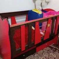 تختدنوزادی|تخت و صندلی بچه|شیراز, محراب|دیوار