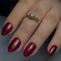 کاشت ناخن با تخفیف