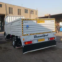 اتاق عقب خاور