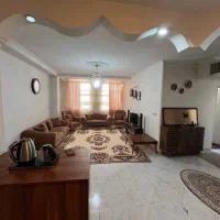 واحد 78 متری بهترین نقطه خیابان بهار