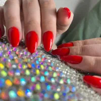 کاشت ژلیش طراحی دیزاین ناخن در شاهین شهر مخابرات