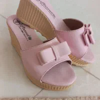 ۲ جفت کفش|کیف، کفش، کمربند|گناباد, |دیوار