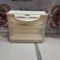 ظروف پلاستیکی مسافرتی