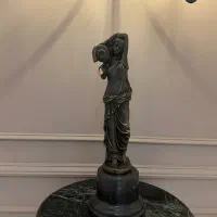 مجسمه برنز خارجی هونگ فرانسوی اصلی