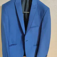 دو عدد کت تک و یک پیراهن|لباس|تهران, سبلان (لشگر)|دیوار