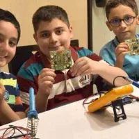 کلاس‌های روباتیک، خلاقیت،ثبت اختراع ،با مدرک معتبر