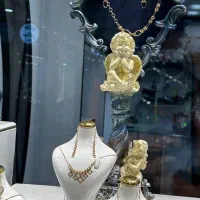 مانکن‌های طلافروشی