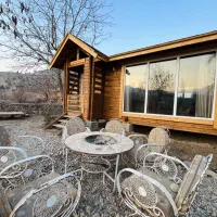 اجاره-روزانه-کلبه-چوبی-در-تهران