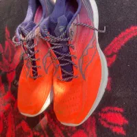 کفش ساکونی سایز 49 اصل نونو (یک دوخت کوچک )