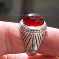 عقیق سرخ رکاب ری احمد ۱