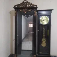 بوفه و ساعت