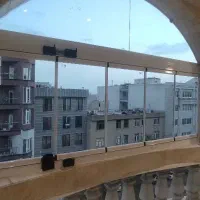 شیشه تاشو و شیشه بالکنی|خدمات پیشه و مهارت|کرج, مجتمع صنفی صنعتی|دیوار