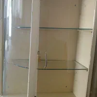 مقداری وسایل منزل بفروش میرسد