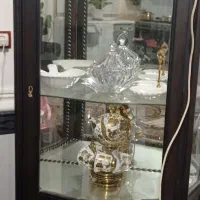 بوفه کاملا سالم و زیبا وتمیز