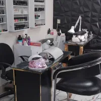 اجاره میز ناخن یک ملیون|اجارهٔ دفتر کار، اتاق اداری، مطب|تهران, شهرک ولیعصر شمالی|دیوار
