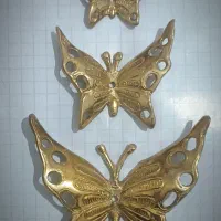 مجسمه‌ی برنز طرح پروانه