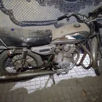 موتورسیکلت ۱۲۵ الگانس