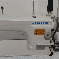 چرخ خیاطی جک درحدنوبسیار تمیز وکم کار کرد
