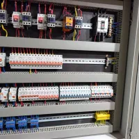 استخدام نیروی فنی برق ساختمان