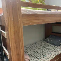 تخت دو طبقه نوجوان