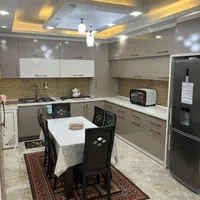 اجاره ویلا استخردار با جکوزی روی کوه|اجارهٔ کوتاه‌مدت ویلا و باغ|رشت, استادسرا|دیوار
