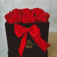 گل رز|گل مصنوعی|قرچک, مهدیه|دیوار
