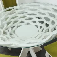 میز نهار خوری چهار نفره تمیز با شیشه سکوریت|میز و صندلی غذاخوری|قم, پردیسان|دیوار