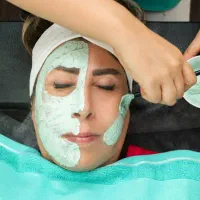 خدمات فیشیال تخصصی در منزل