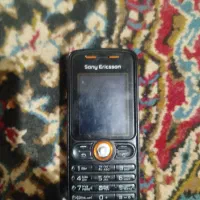گوشی سونی اریکسون w200